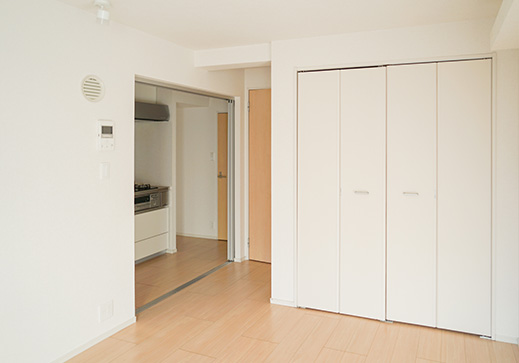 消し込みでスッキリ空間に