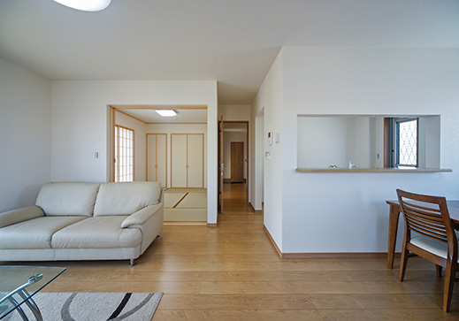 事例:空き家をスタイリッシュに演出