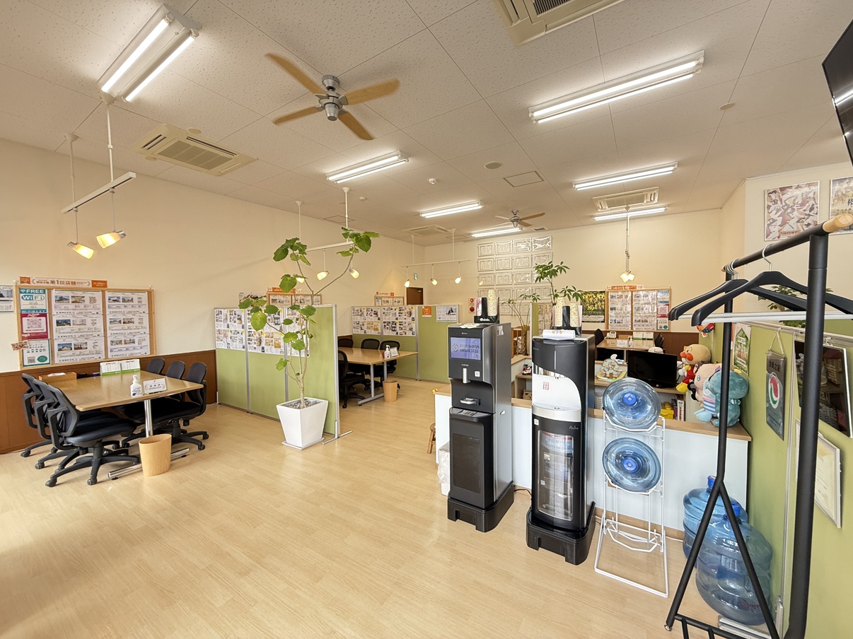 泉中央支店 店舗写真3